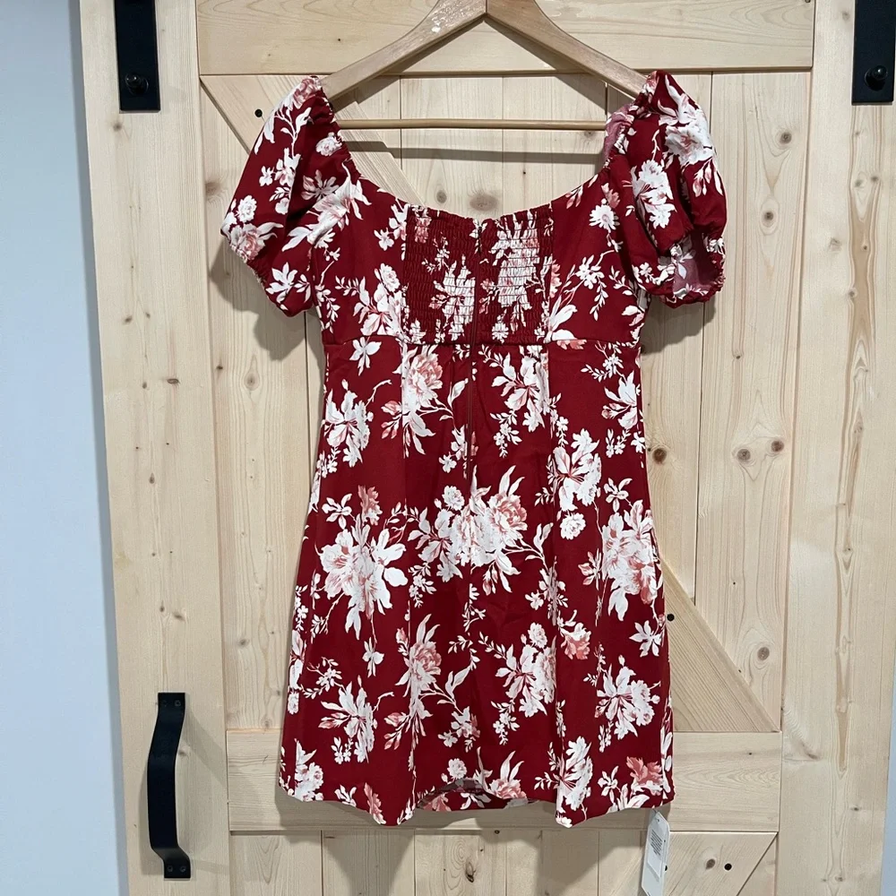 NWT Abercrombie & Fitch Off-the-Shoulder Floral Mini Dress, Size Medium. - Picture 3 of 10